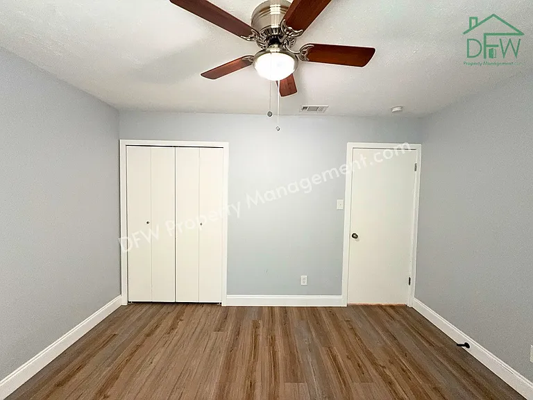 8917 Vernon Dr — Photo 14