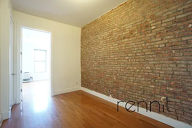 Rented by Rennit Inc.