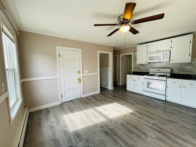 74 Lawrence St #1 — Photo 6