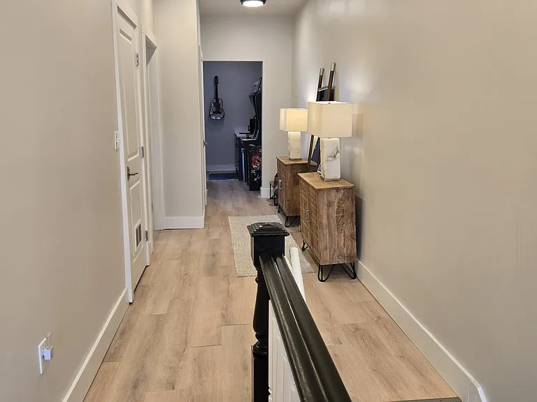 700 N Taylor Ave #2 — Photo 33