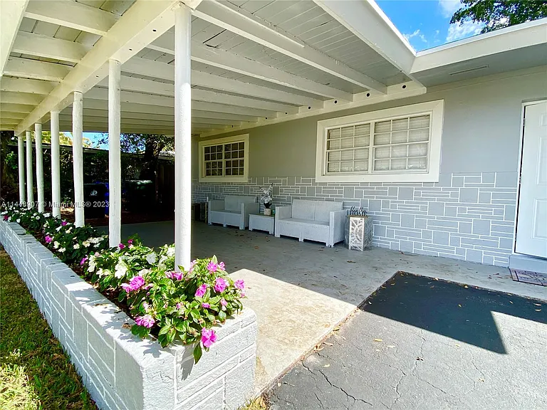 3440 SW 20th St — Photo 33