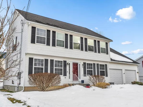 30 Bowdoin Drive, Brewer, ME 04412