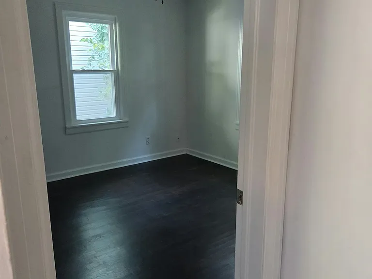506 W Catalpa St — Photo 9