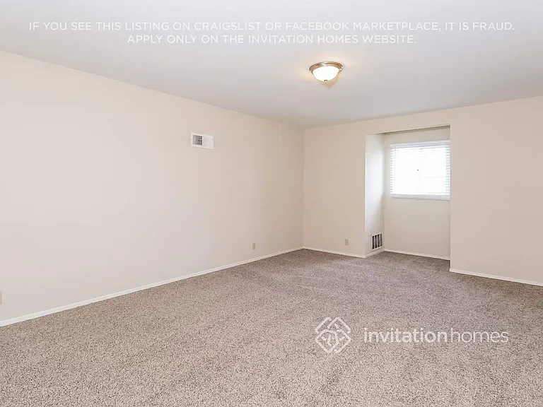 363 Rose Garden Ct — Photo 12