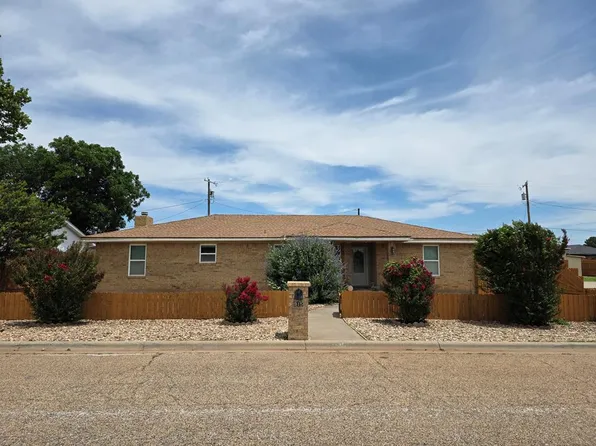 915 Brookside St, Sweetwater, TX 79556