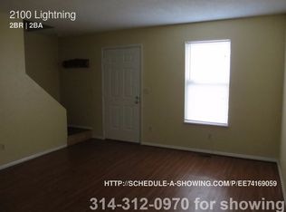 2100 Lightning Dr, Arnold, MO 63010