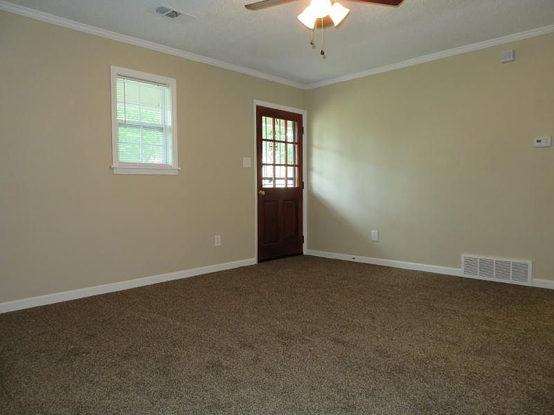 2nd image of 5625 Pathway Cir