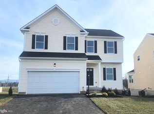 85 Peters Ave, Ranson, WV 25438