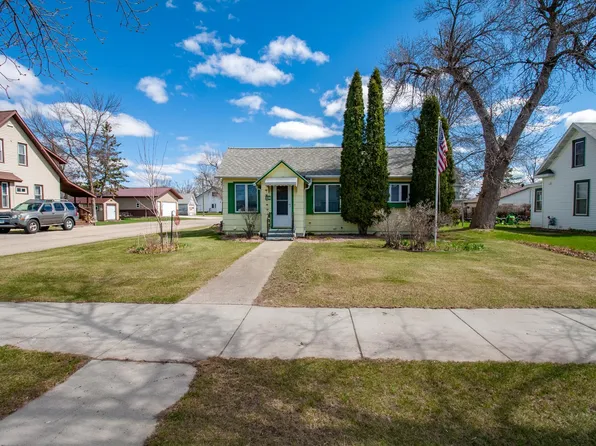 407 Holden Ave, Henning, MN 56551