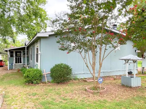 707 N Smith St, Malakoff, TX 75148