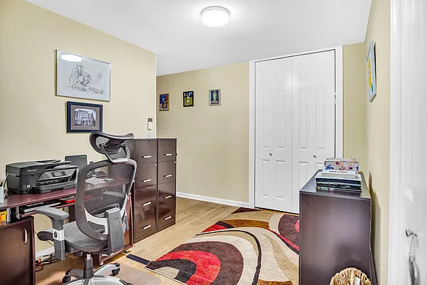 Sold by Compass | media 16