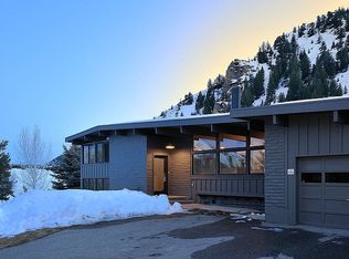 69 Deer Creek Rd, Hailey, ID 83333