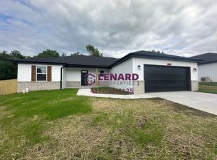 3082 N Nixon Ave, Springfield, MO 65803