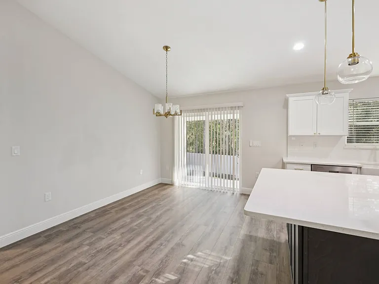 10675 N Adler Dr — Photo 9