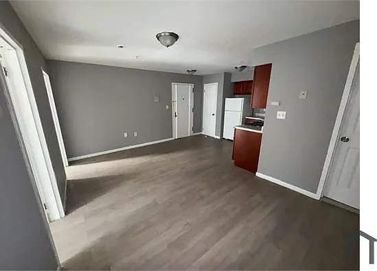 126 S 1st St #2A — Photo 3