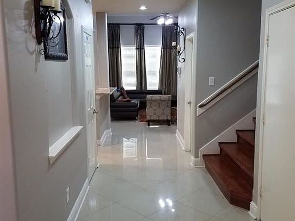 5th image of 7515 Chathan Glen Ln