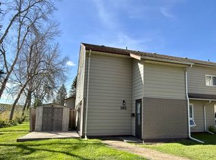 585 Nobel Rd #32, Thunder Bay, ON P7B5Y7