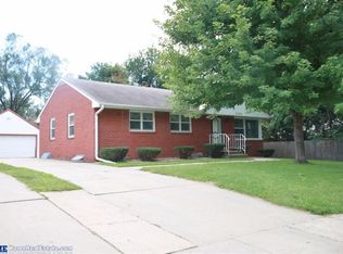 6225 Leighton Ave, Lincoln, NE 68507