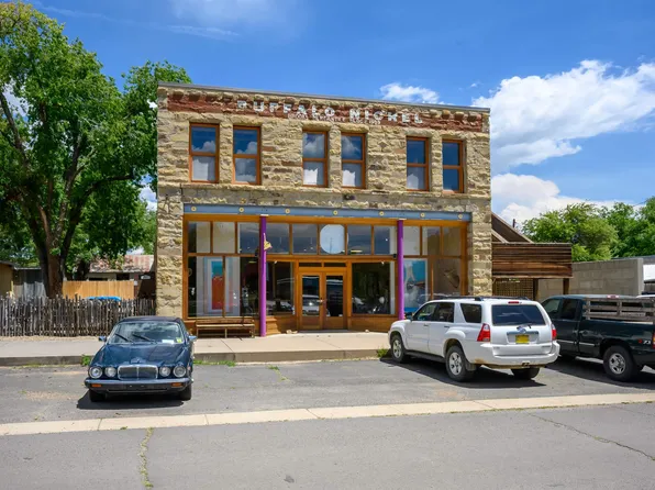 321 E 9th St, Cimarron, NM 87714