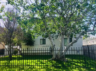 5935 Buffalo Ave #1/2, Van Nuys, CA 91401