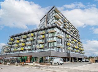 3006 William Cutmore Blvd #811, Oakville, ON L6H 3S3