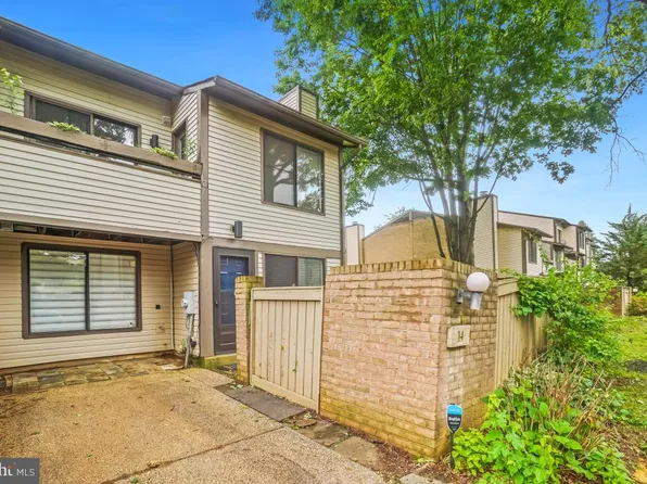 14 Fifeshire Ct, Montgomery Village, MD 20886