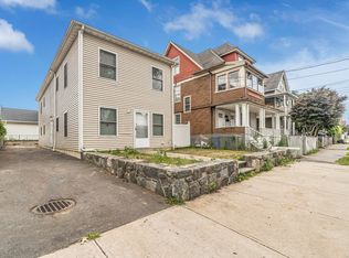 196 5th St, Bridgeport, CT 06607