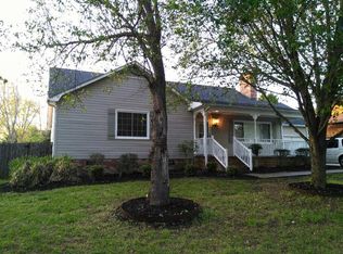 813 Fairview Rd, Greer, SC 29651