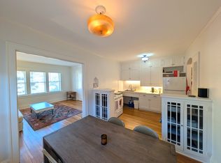 929 Goodrich Ave APT 12, Saint Paul, MN 55105