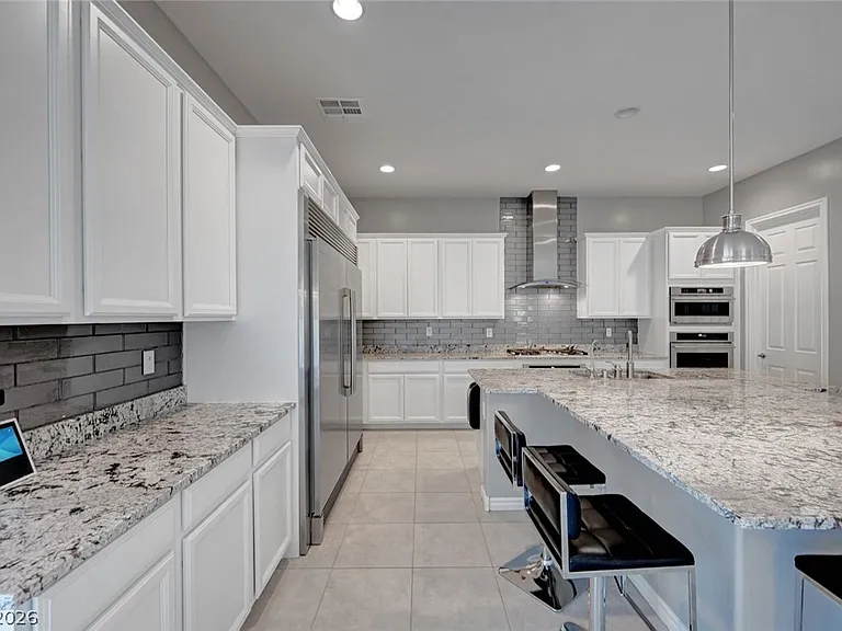 358 Elder View Dr — Photo 17