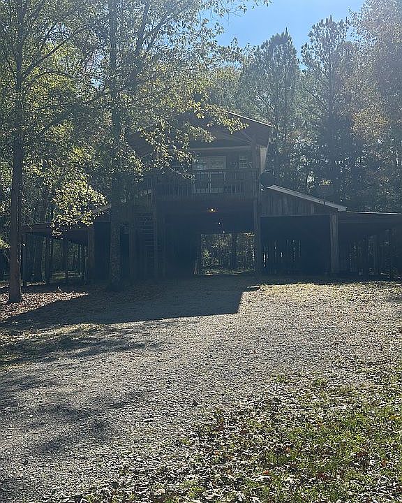 1st image of 203 Highland Dr