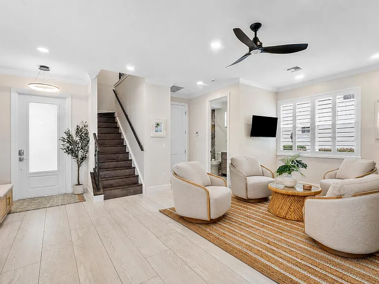 550 Tomahawk Ct — Photo 26