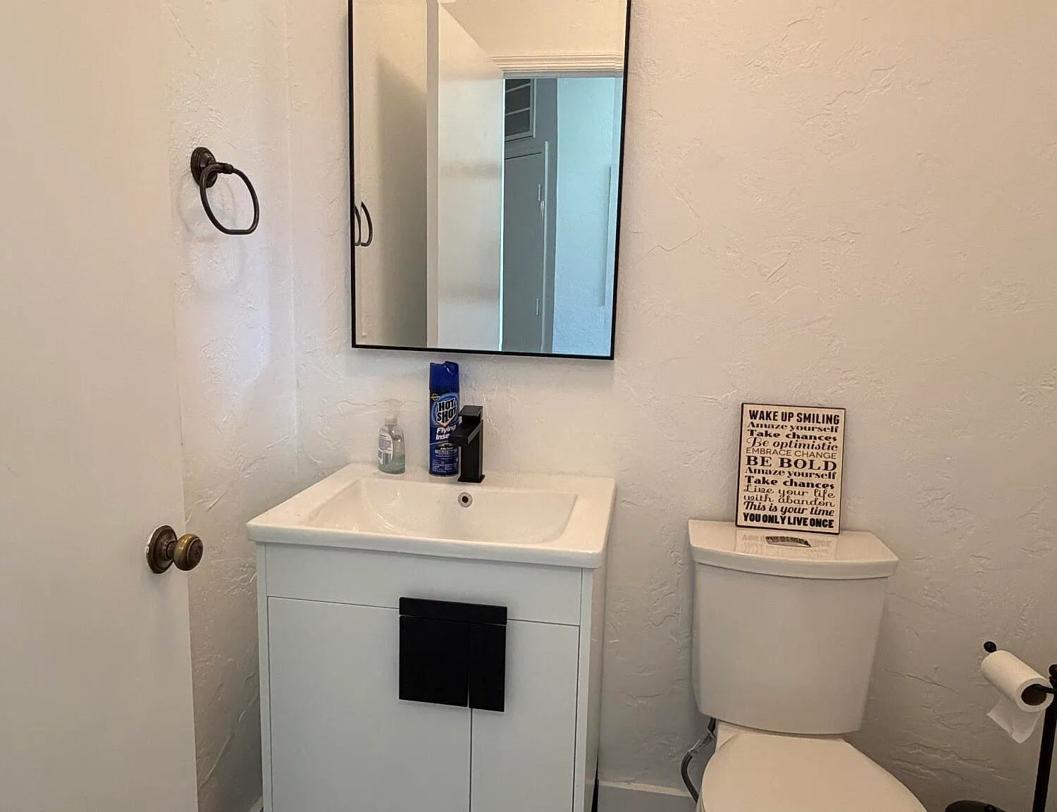 3 bed, 2.5 bath, 1549 sqft, $3,800 — Photo 4