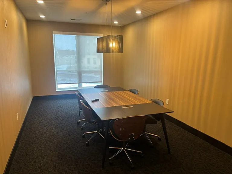 The Outlook Apartments — Photo 6