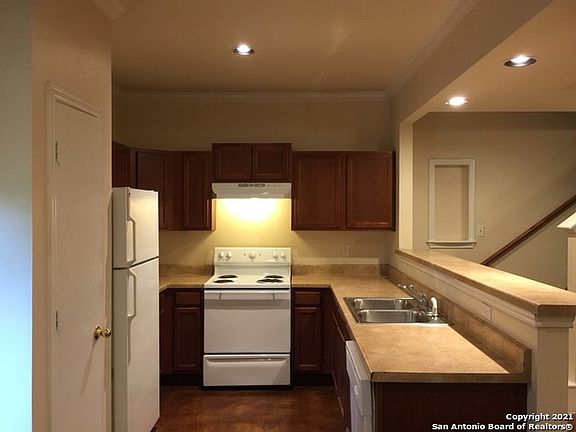 4th image of 7810 Kingsbury Way Unit 1