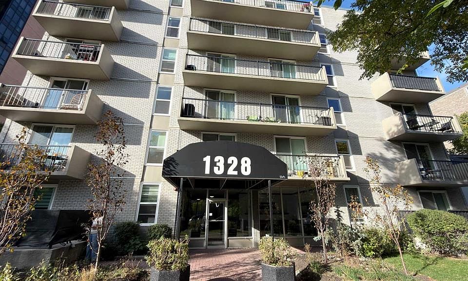 1st image of 1328 S 13th Ave SW #201