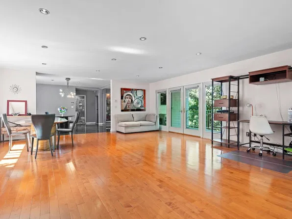 18 Surrey Rd, Winchester, MA 01890