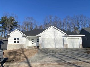 3359 Largo Ridge Ct, Green Bay, WI 54311