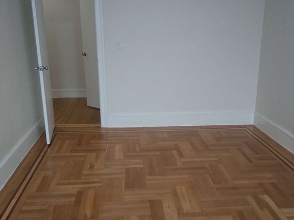 3rd image of 3830 Bronx Blvd APT 2E