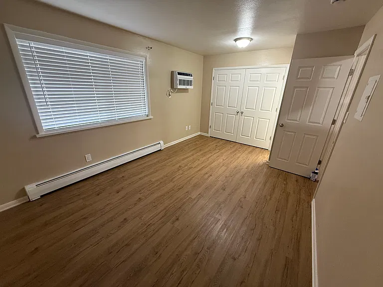 2040 Estes Ln #3 — Photo 4