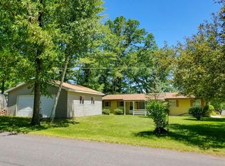 8115 Pebble Creek Dr, Farwell, MI 48622