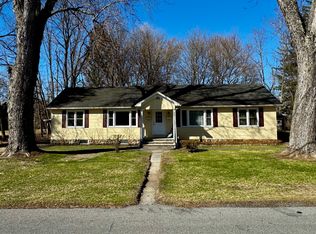 75-77 Van Dyck St, Coxsackie, NY 12051