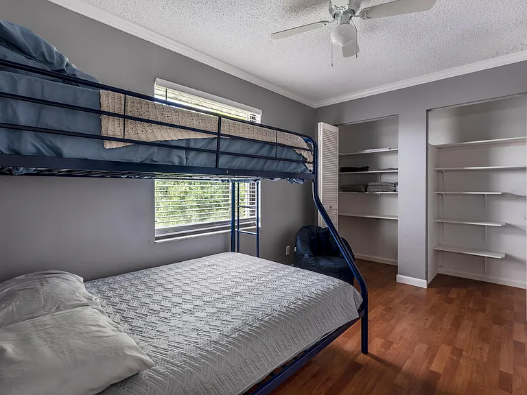 324 W Pine St #11 — Photo 23