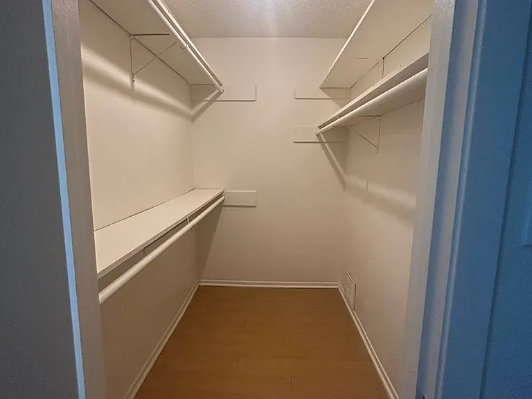 Su Casa — Photo 22