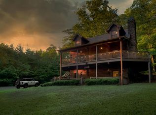 115 Fox Run Dr, Blue Ridge, GA 30513