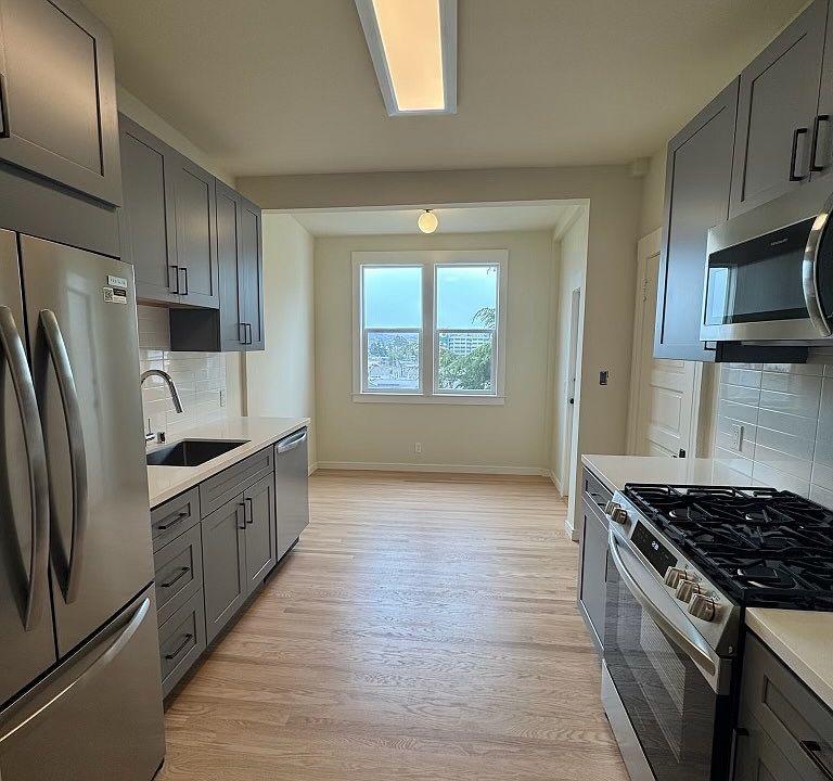1st image of 263 Clinton Park St #11400922