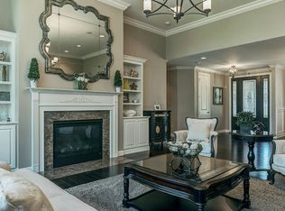 4747 Crosshaven Dr, Weldon Spring, MO 63304