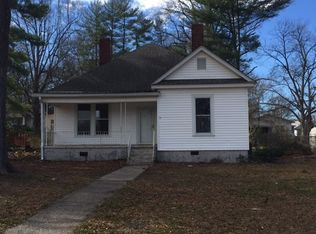 6 N Ymca St, Greenville, SC 29611