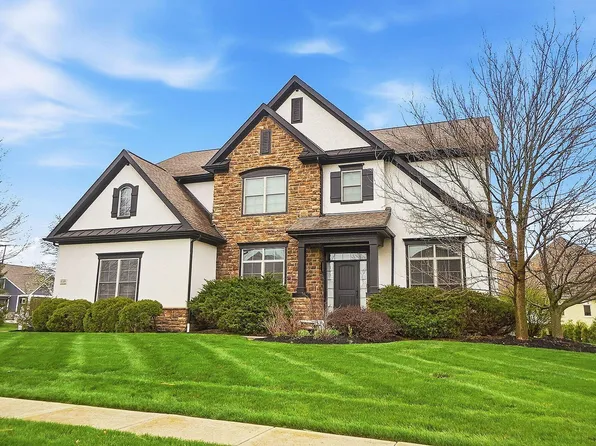 8149 Grant Dr, Dublin, OH 43017