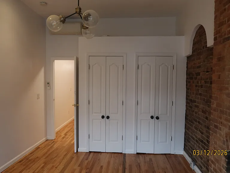 257 Lexington Ave #1R — Photo 3